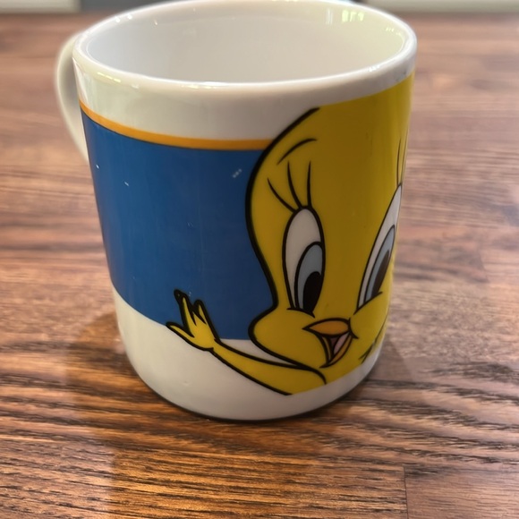 Vintage 1998 Tweety Bird  By LOONEY-TUNES   Cup / Mug Yellow Blue - Picture 4 of 9